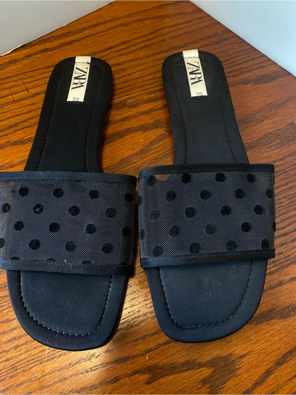 ZARA Black Slide Sandals with Subtle Label